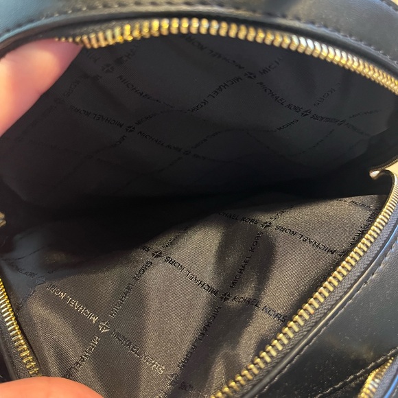 Michael Kors Backpack/purse - Picture 4 of 9